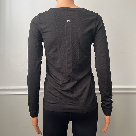Lululemon Swiftly Tech Long Sleeve (Breeze) *Relaxed Fit - Picture 12 of 15